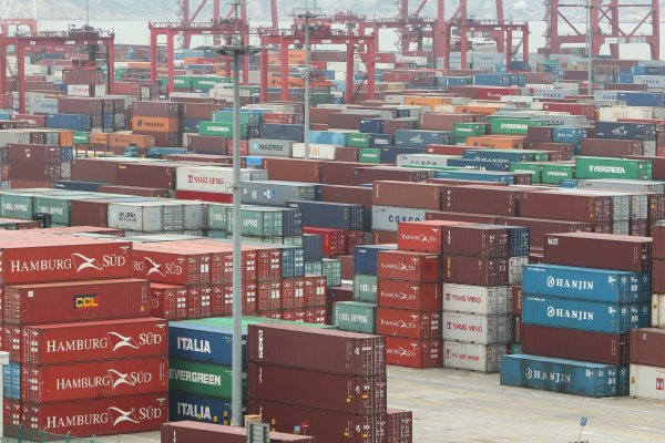 启盈策略 中美经贸磋商机制首次会议在英国伦敦举行