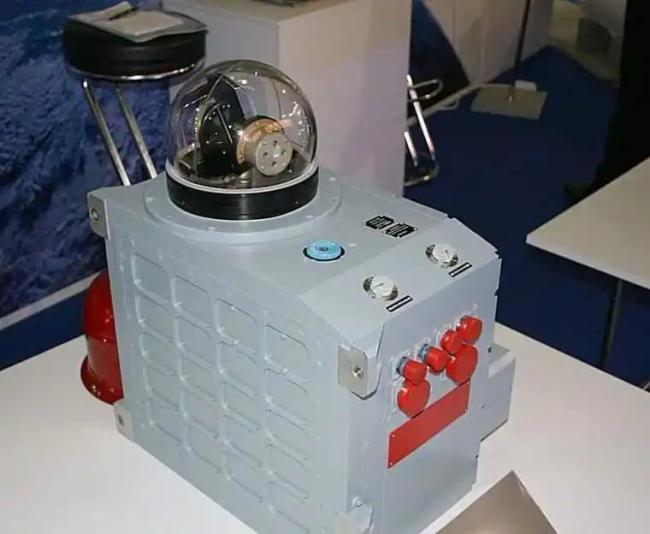 歼11挂载“激光武器”是干啥用的 未来空战新防御手段